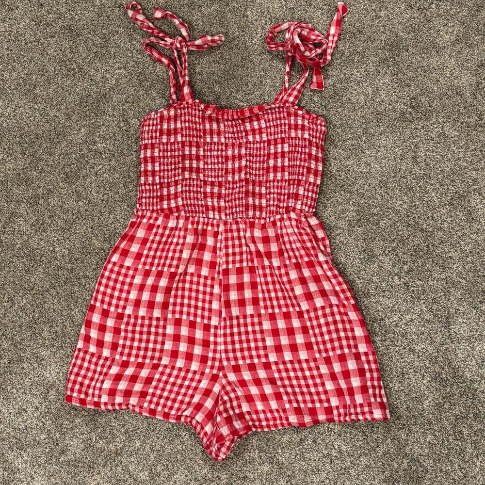 Old Navy Red and White Gingham Smocked Romper Size Medium